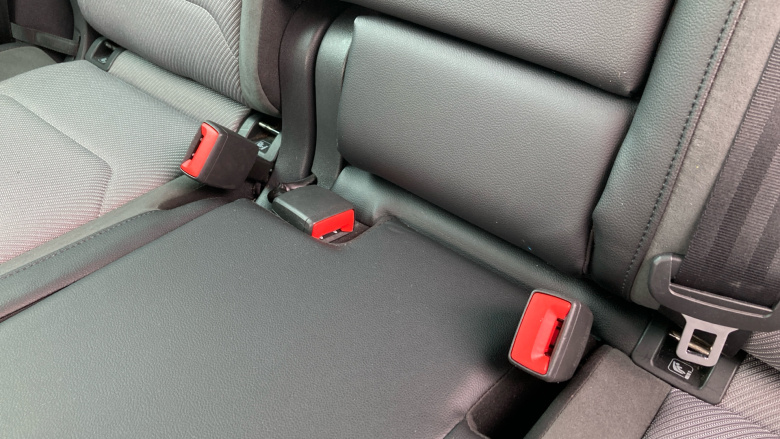 Volkswagen Tiguan 2.0 TDi 150 R-Line 5dr Diesel Estate